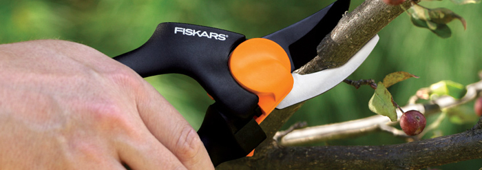FISKARS